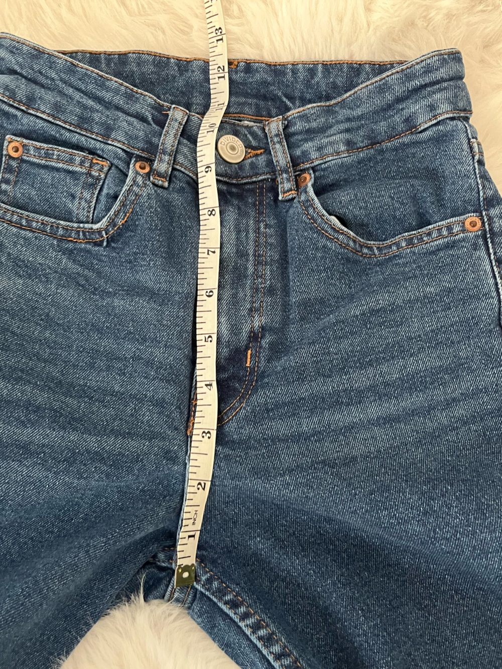 H&M Women's Dark Blue Straight-Leg Jeans with Raw Hem Look - Picture 6 of 7